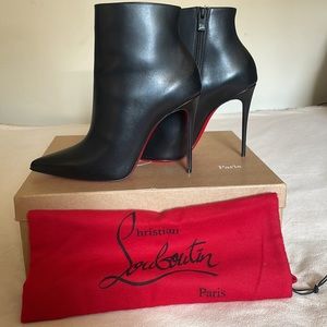Christian Louboutin, Black leather, So Kate Booty 100, size 38